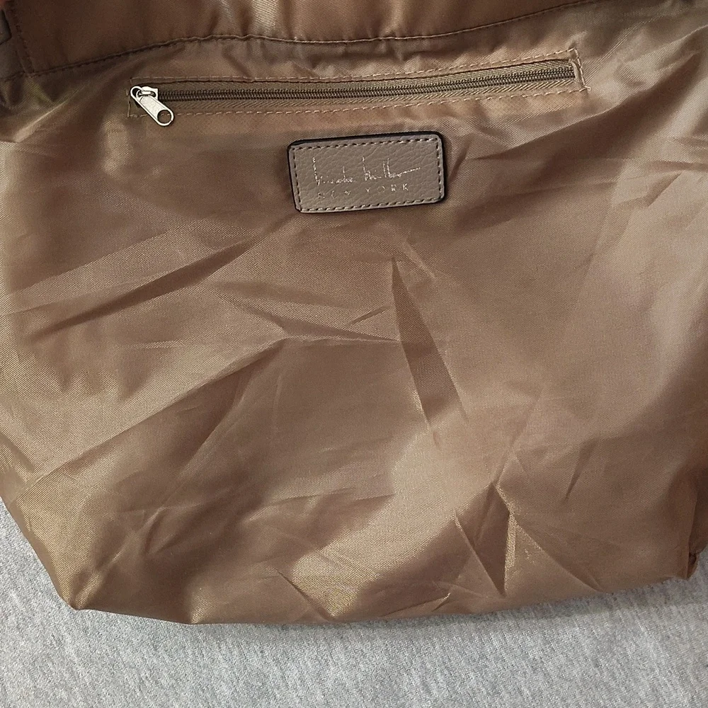 NICOLE MILLER NEW YORK - WOMENS HAND BAG- PURSE 👜👜👜 SHOULDER BAG - Picture 10 of 16